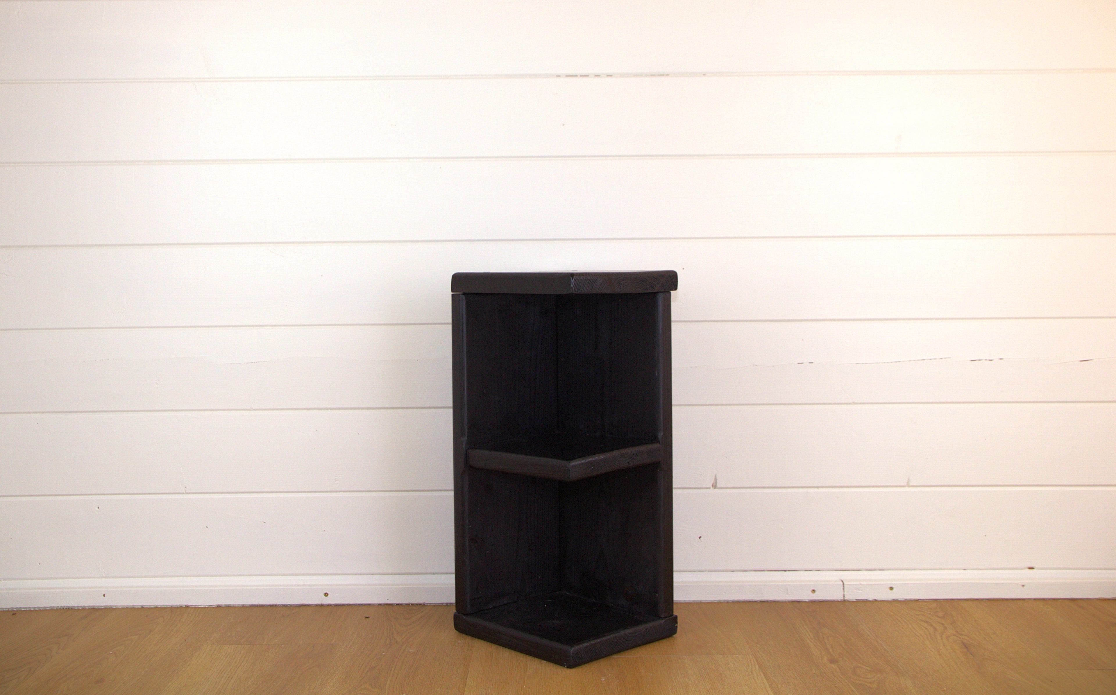Tower bedside table